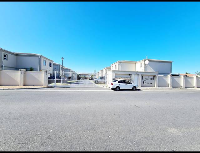 3 BEDROOM DUPLEX FOR SALE IN PARKLANDS